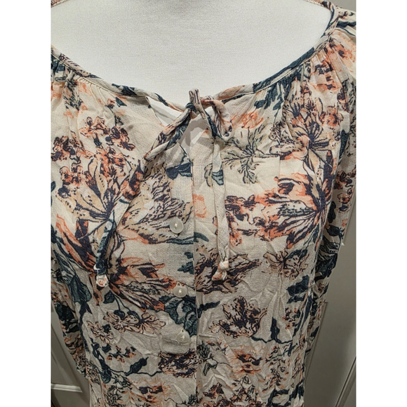 Lucky Brand Light Weight Mixed Floral Print Half Button Tie Front Blouse Size L - Picture 4 of 8